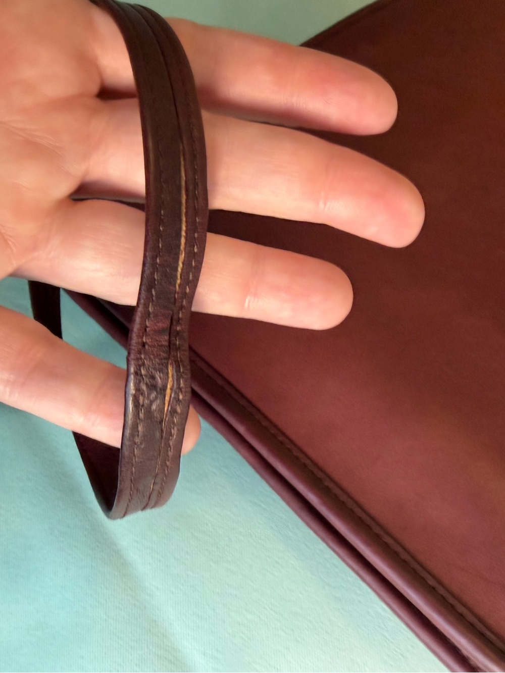 Vintage 70s COACH NYC Large Slim Clutch Portfolio, Burgandy 9555 w/Wrist Strap - Picture 6 of 15